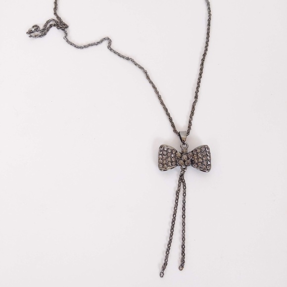 Silver Rhinestone Ribbon Bow Necklace - Picture 2 of 6